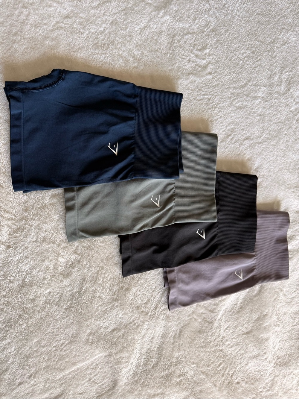 Gymshark Women’s everyday seamless. Lavender, Sage, Navy, black 🖤